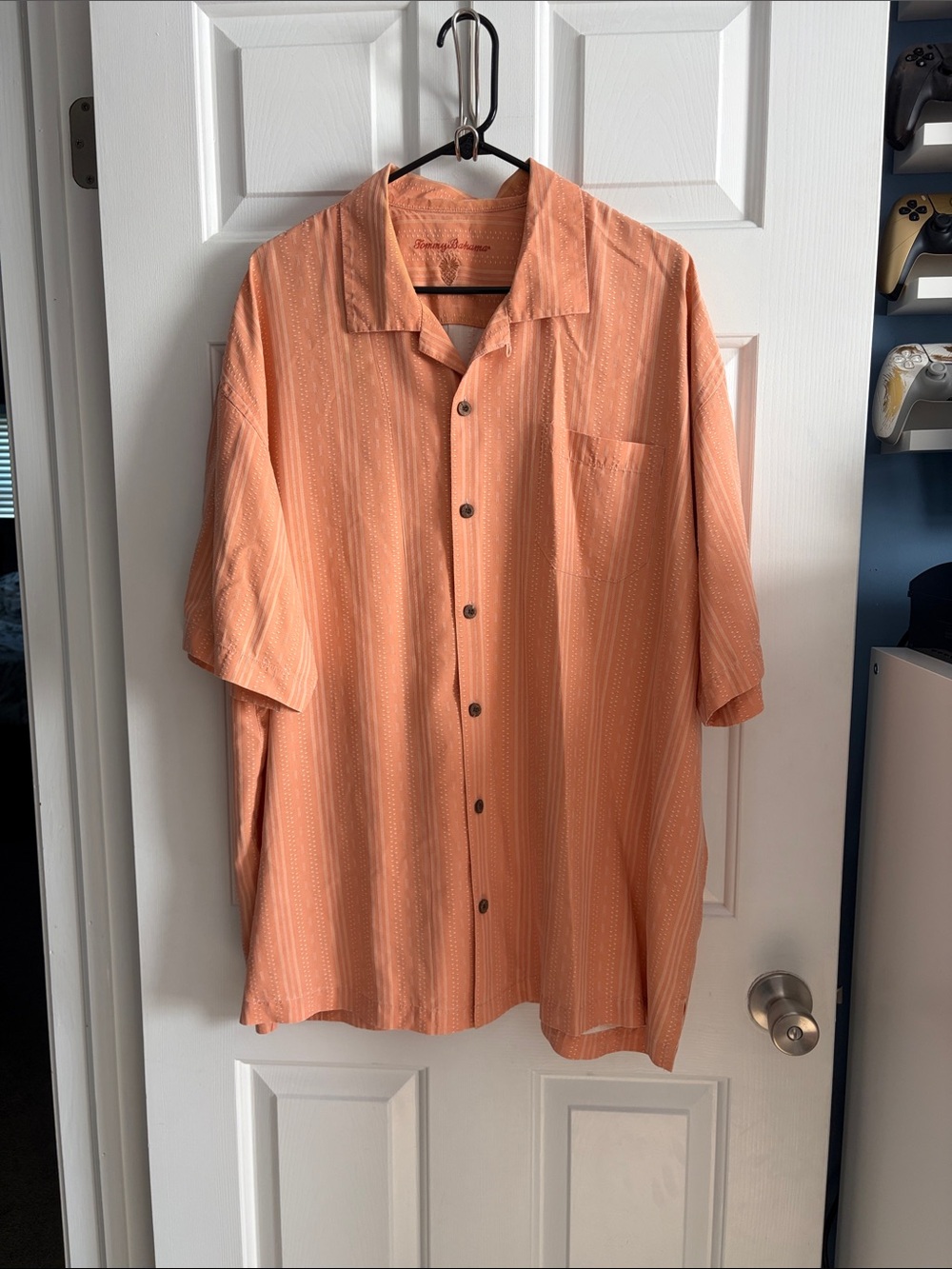 Tommy Bahama Men’s 100% Silk Tropical Hawaiian Shirt Size XXL